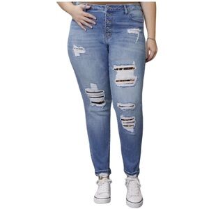 KanCan Women’s High Rise Distressed Leopard Patch Jeans Size 7/27 Blue Distress